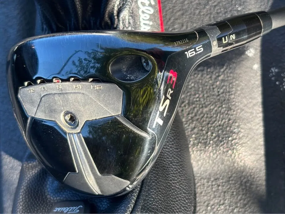 RH Titleist TSR3 3 fairway wood, Black Tensei 1k stiff shaft